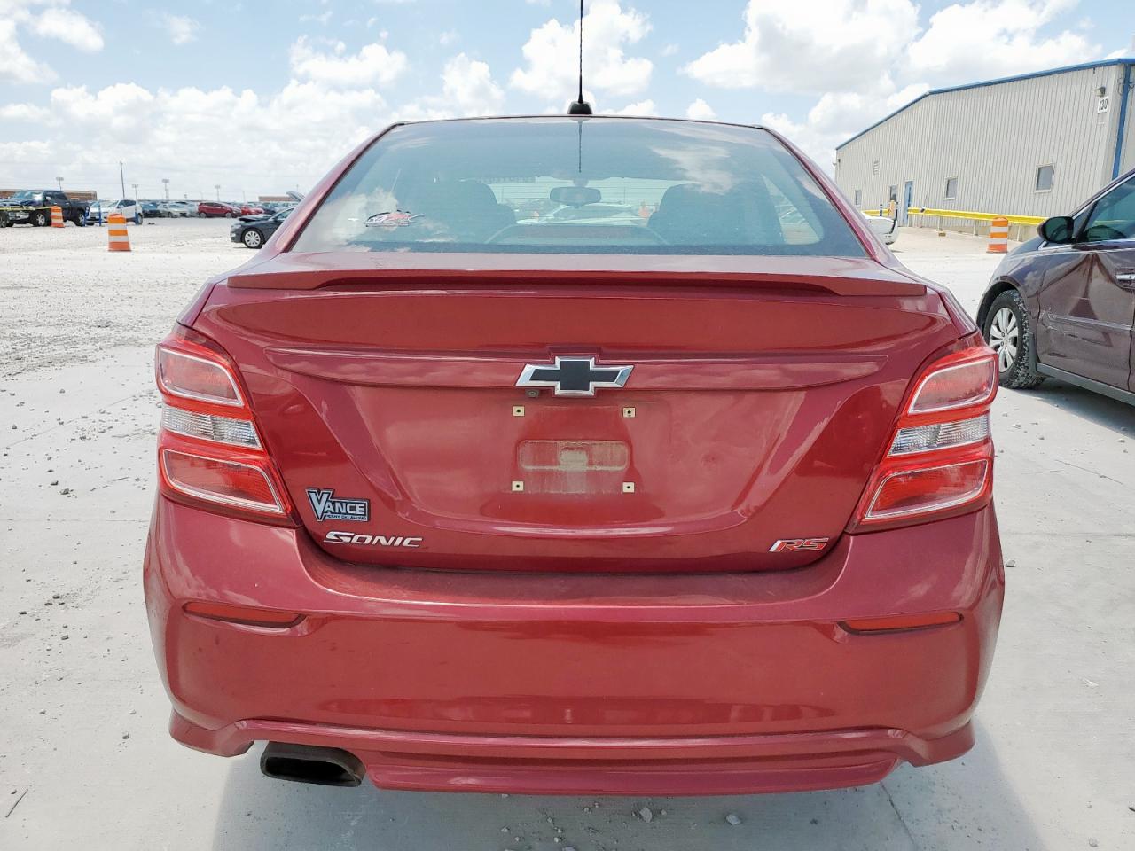 2020 Chevrolet Sonic Lt VIN: 1G1JD5SB8L4135592 Lot: 64617475