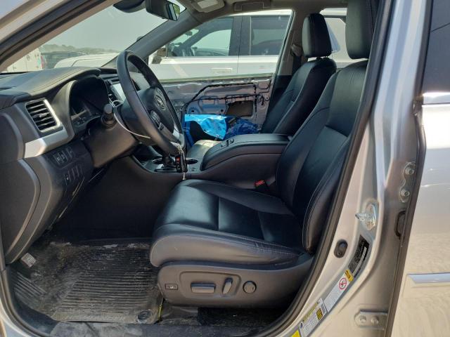  TOYOTA HIGHLANDER 2019 Серебристый