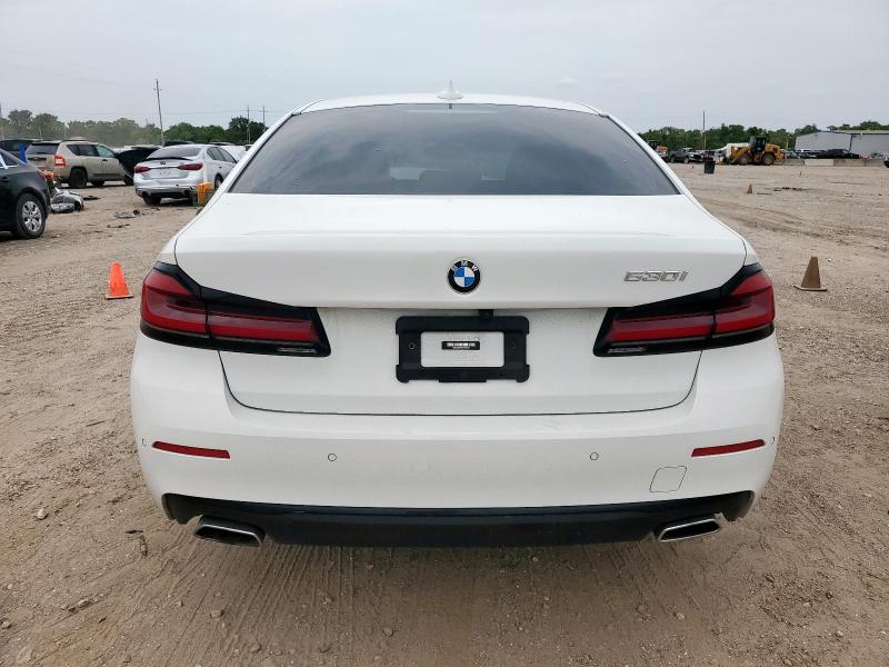  BMW 5 SERIES 2022 Белы