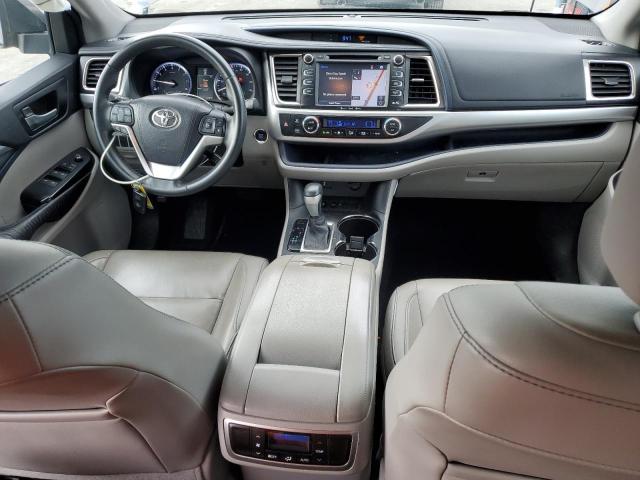  TOYOTA HIGHLANDER 2016 Серый