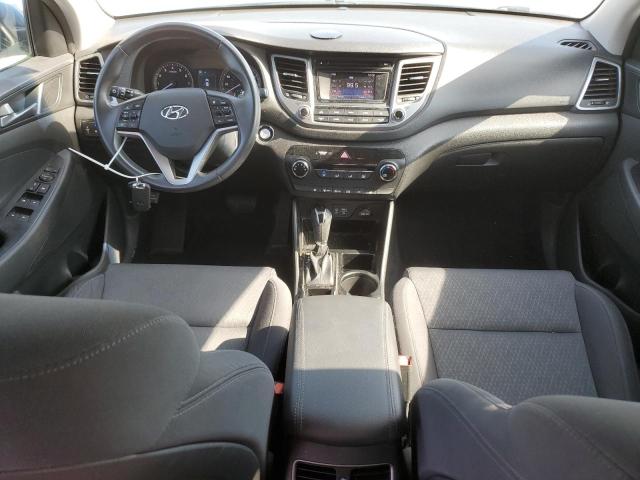  HYUNDAI TUCSON 2017 Granatowy