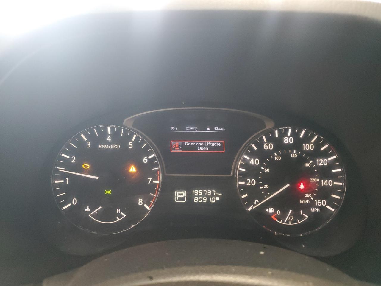 5n1ar2mm4fc663805 5N1AR2MM4FC663805 2015 Nissan Pathfinder S