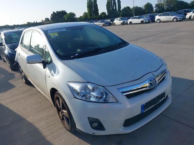 2011 TOYOTA AURIS HYBR