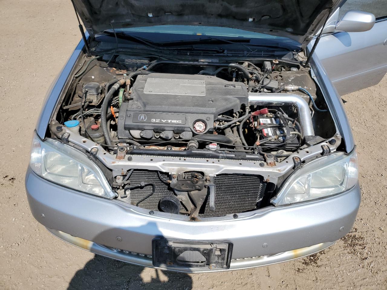 2000 Acura 3.2Tl VIN: 19UUA5660YA805740 Lot: 63838085