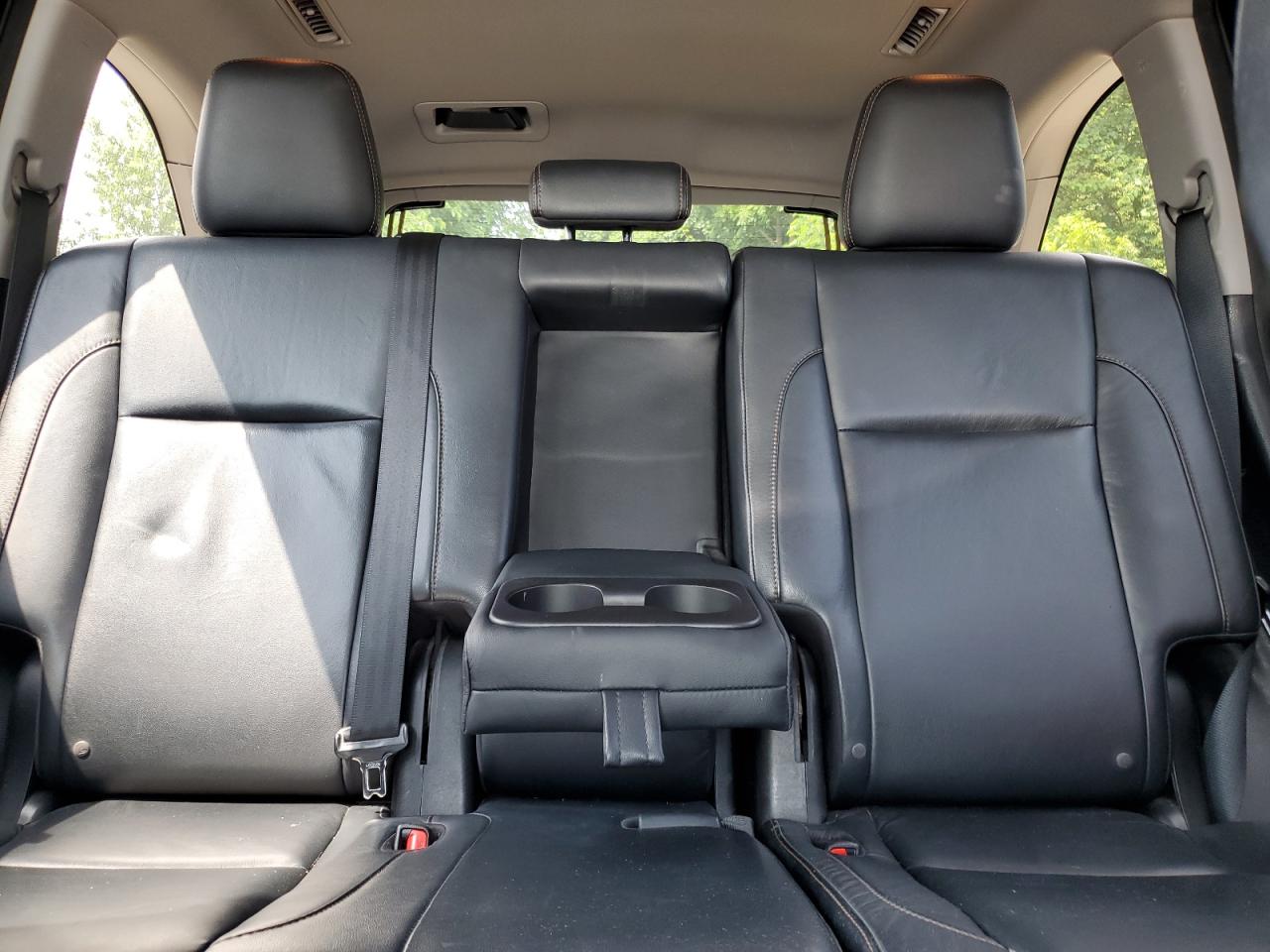 2016 Toyota Highlander Xle VIN: 5TDJKRFH3GS344932 Lot: 63082165