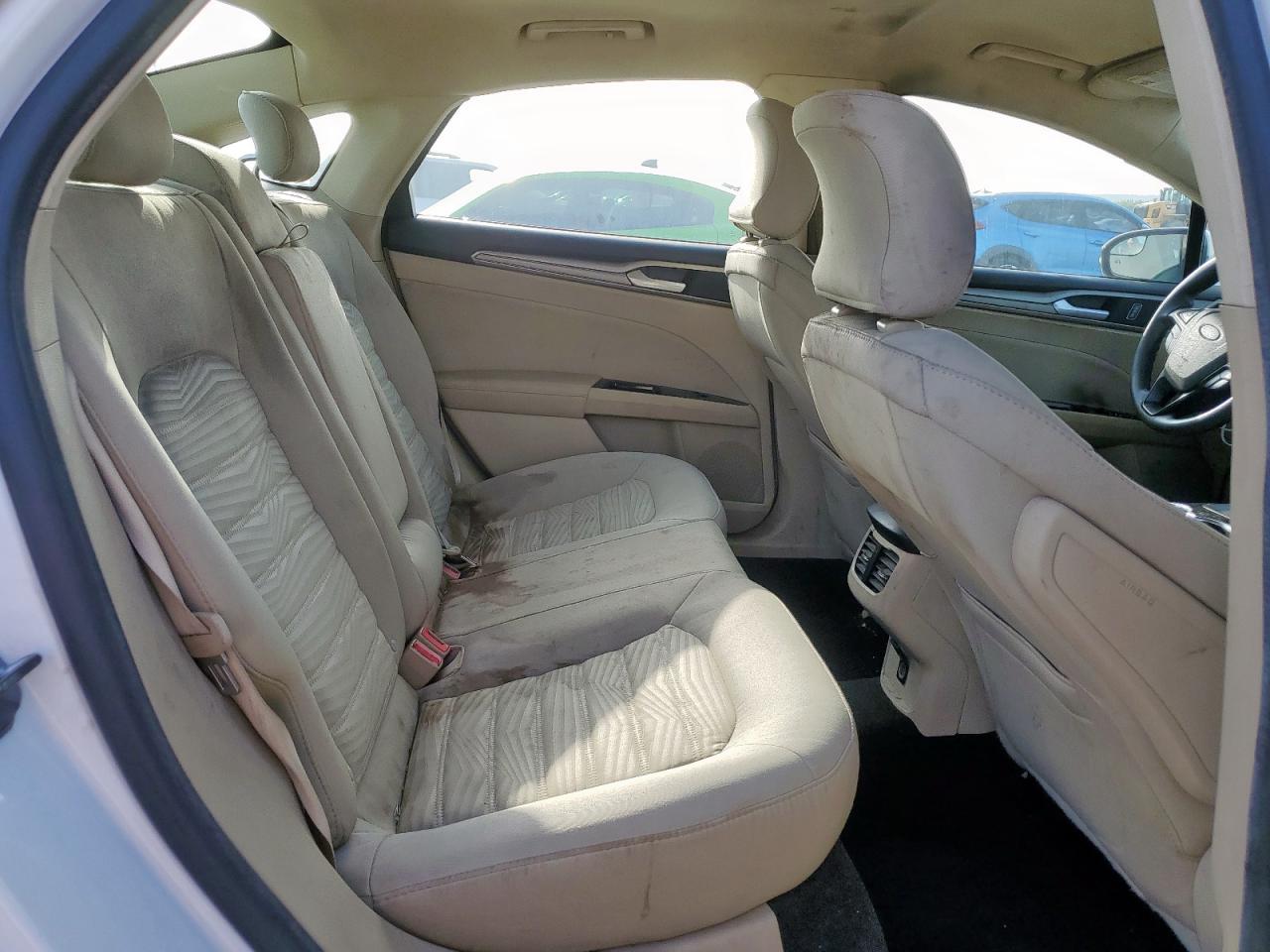 2016 Ford Fusion Se VIN: 3FA6P0H74GR301975 Lot: 65305455