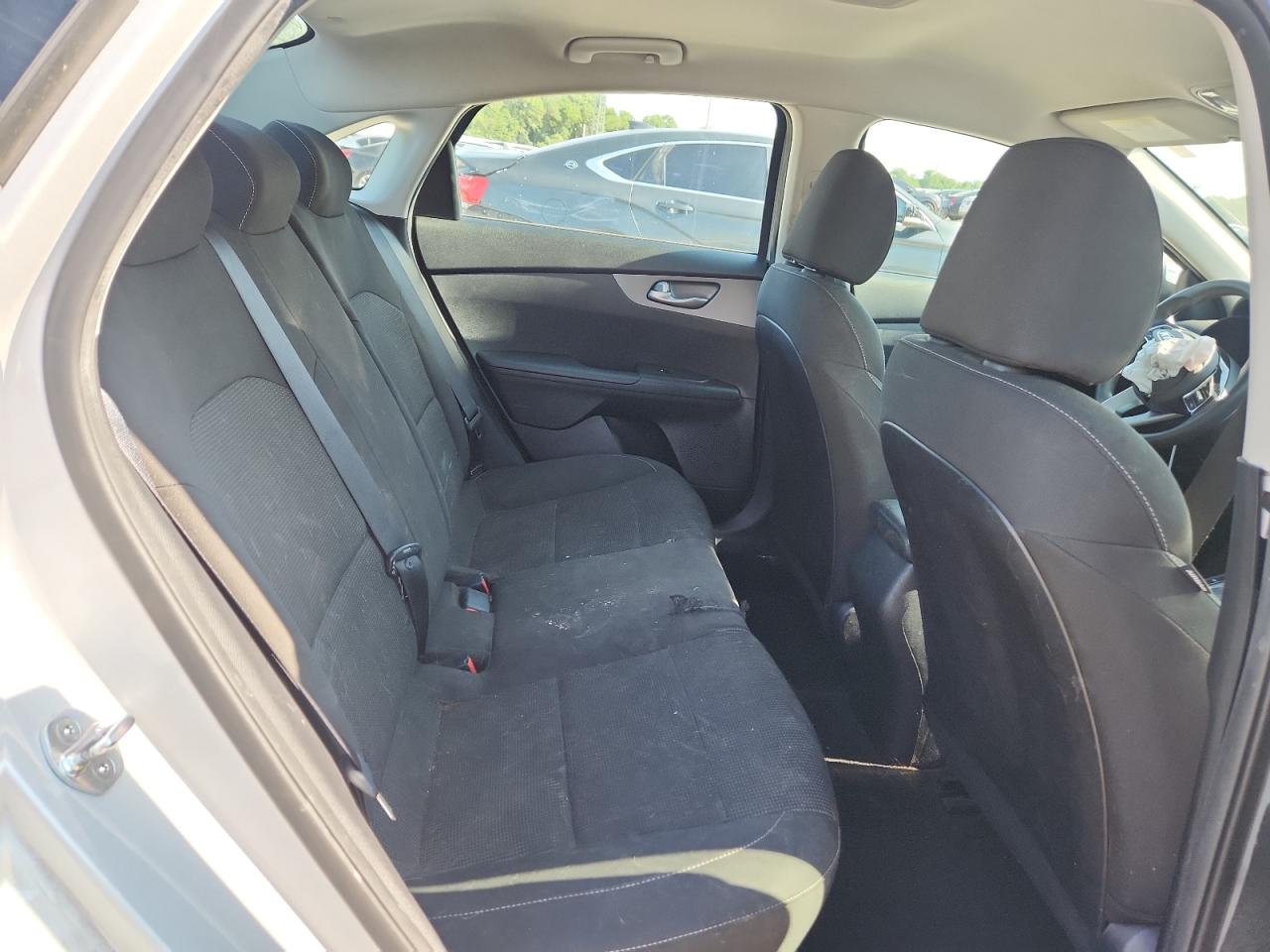 2019 Kia Forte Fe VIN: 3KPF24AD9KE075755 Lot: 64902165