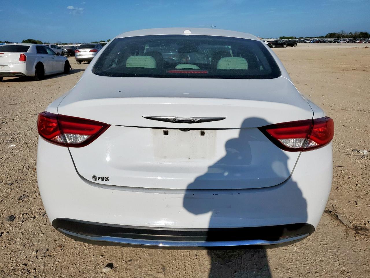2015 Chrysler 200 Limited VIN: 1C3CCCAB6FN526493 Lot: 67209425