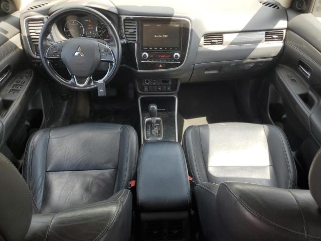  MITSUBISHI OUTLANDER 2020 Srebrny
