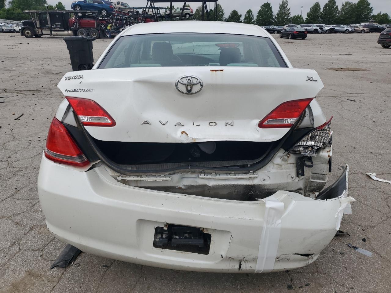 2005 Toyota Avalon Xl VIN: 4T1BK36B65U008371 Lot: 65524345