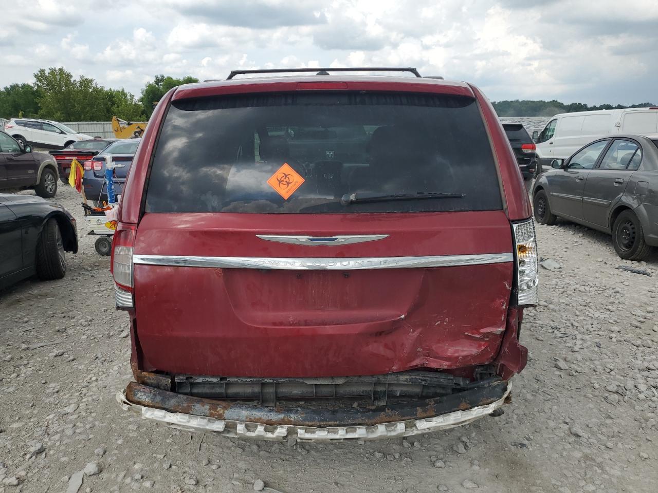 2016 Chrysler Town & Country Touring VIN: 2C4RC1BGXGR260257 Lot: 64042615