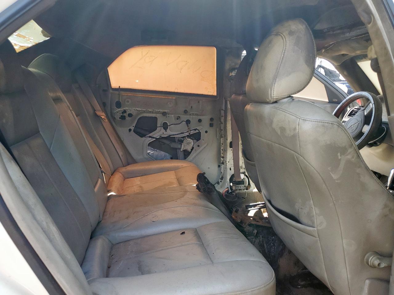 2008 Chrysler 300 Limited VIN: 2C3KA33G88H321747 Lot: 65928145