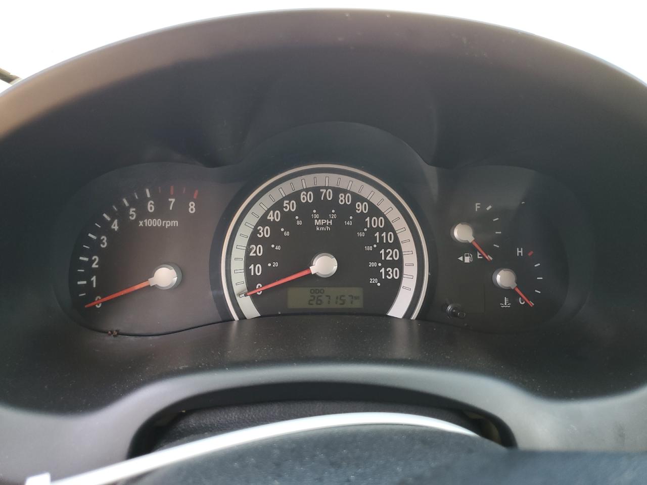 2007 Hyundai Entourage Gls VIN: KNDMC233876013872 Lot: 64031265