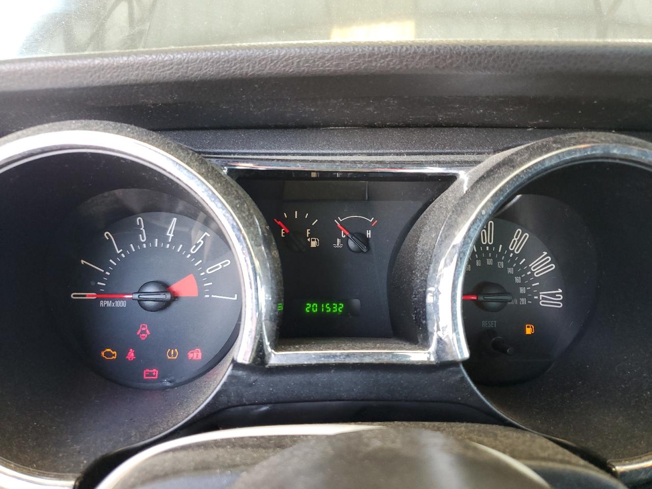2008 Ford Mustang VIN: 1ZVHT80N885171062 Lot: 63277665