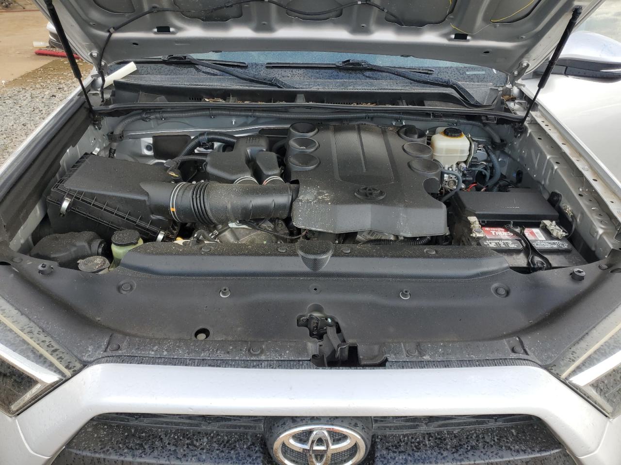 2014 Toyota 4Runner Sr5 VIN: JTEBU5JR4E5181942 Lot: 64614575