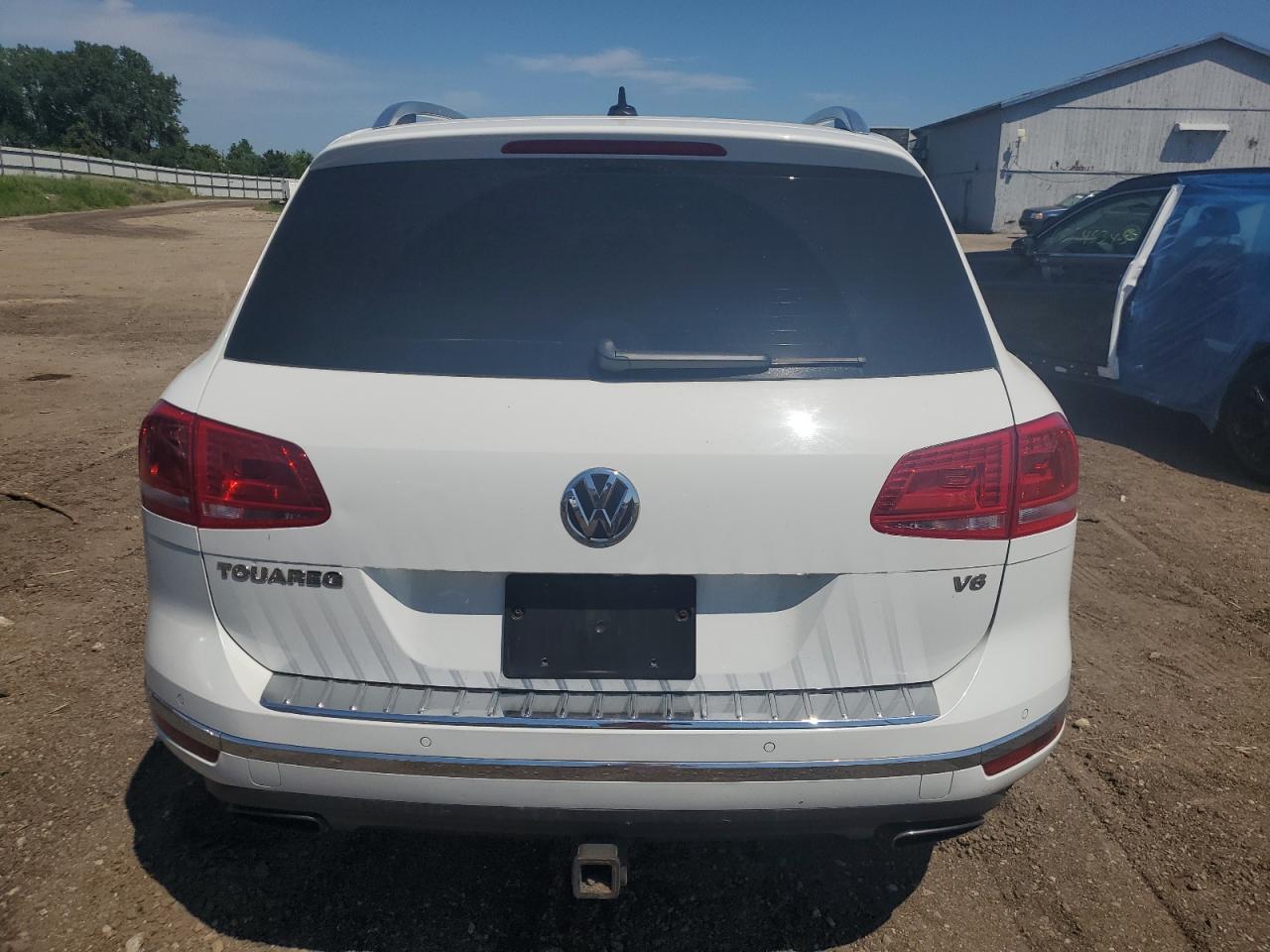 2015 Volkswagen Touareg V6 VIN: WVGEF9BP3FD004401 Lot: 65979195