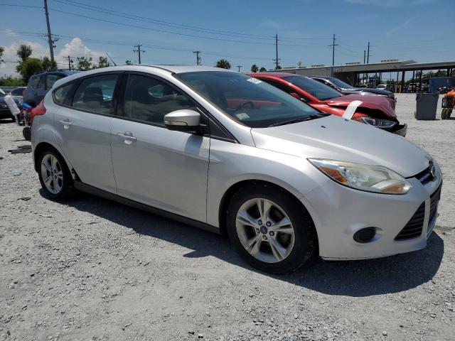  FORD FOCUS 2014 Серебристый