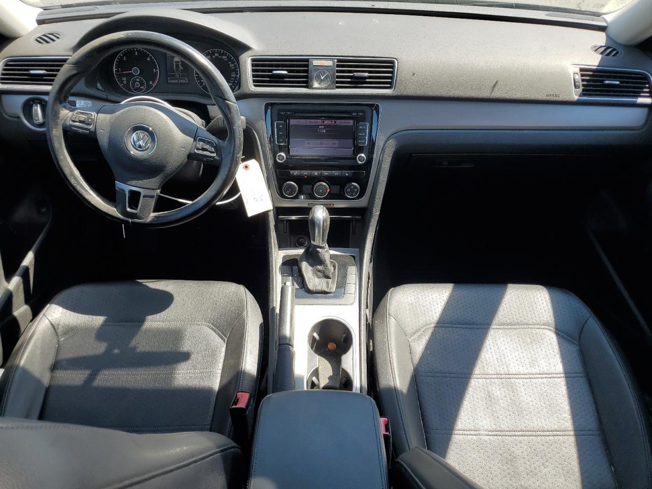 2015 Volkswagen Passat Se VIN: 1VWBV7A30FC026663 Lot: 64028535