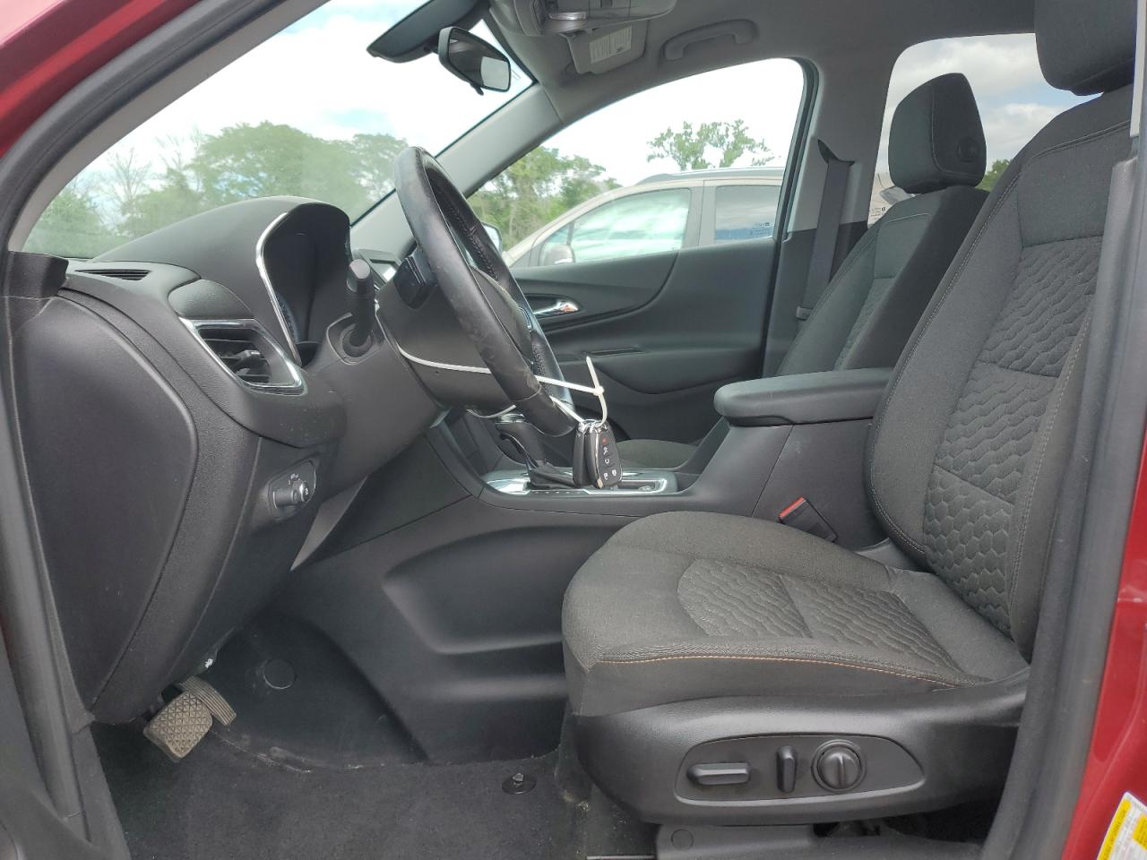 2018 Chevrolet Equinox Lt VIN: 2GNAXJEVXJ6157352 Lot: 64111585