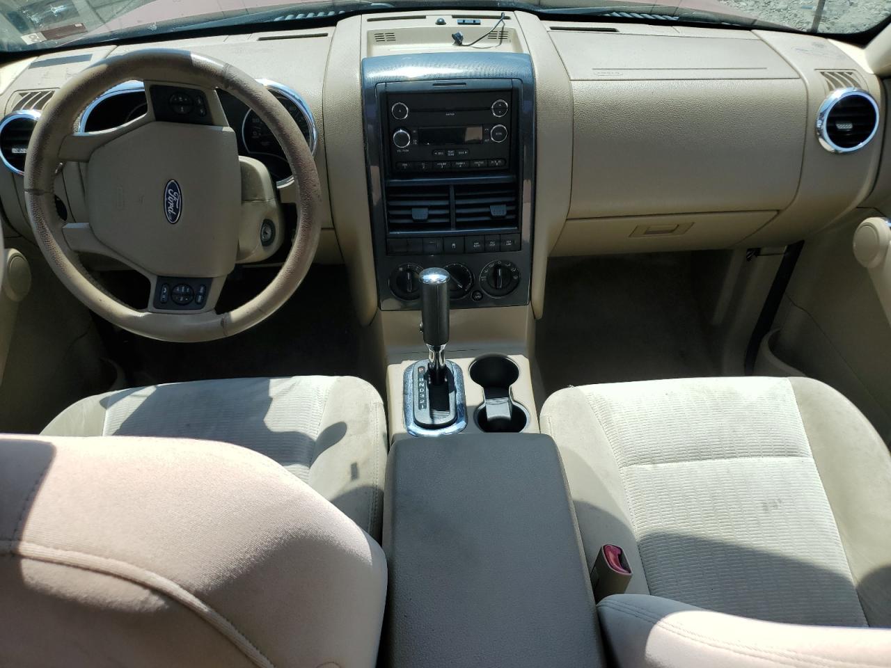 2008 Ford Explorer Xlt VIN: 1FMEU73E18UB10369 Lot: 62197985