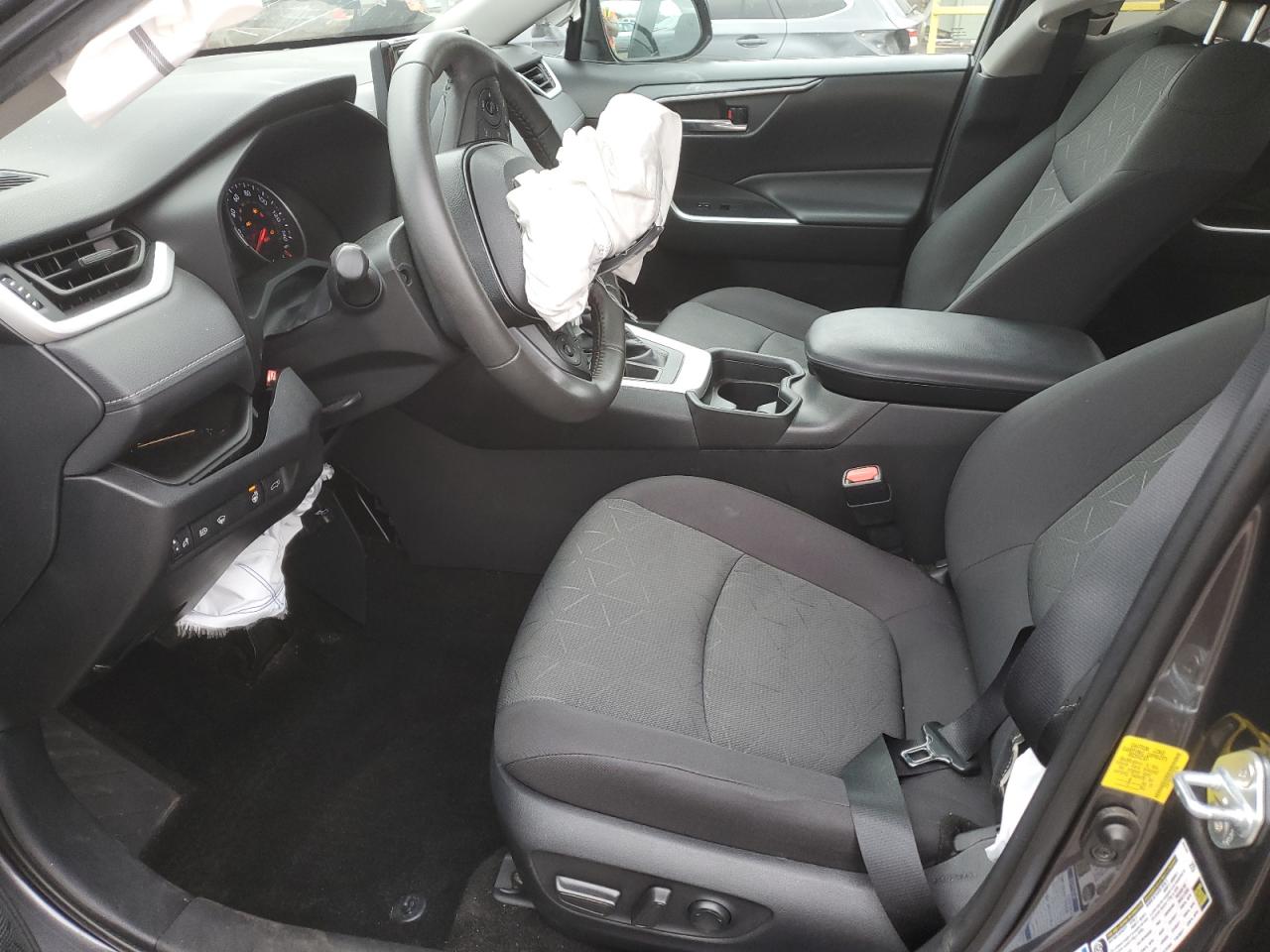 2021 Toyota Rav4 Xle VIN: 2T3P1RFV5MC215184 Lot: 66905905