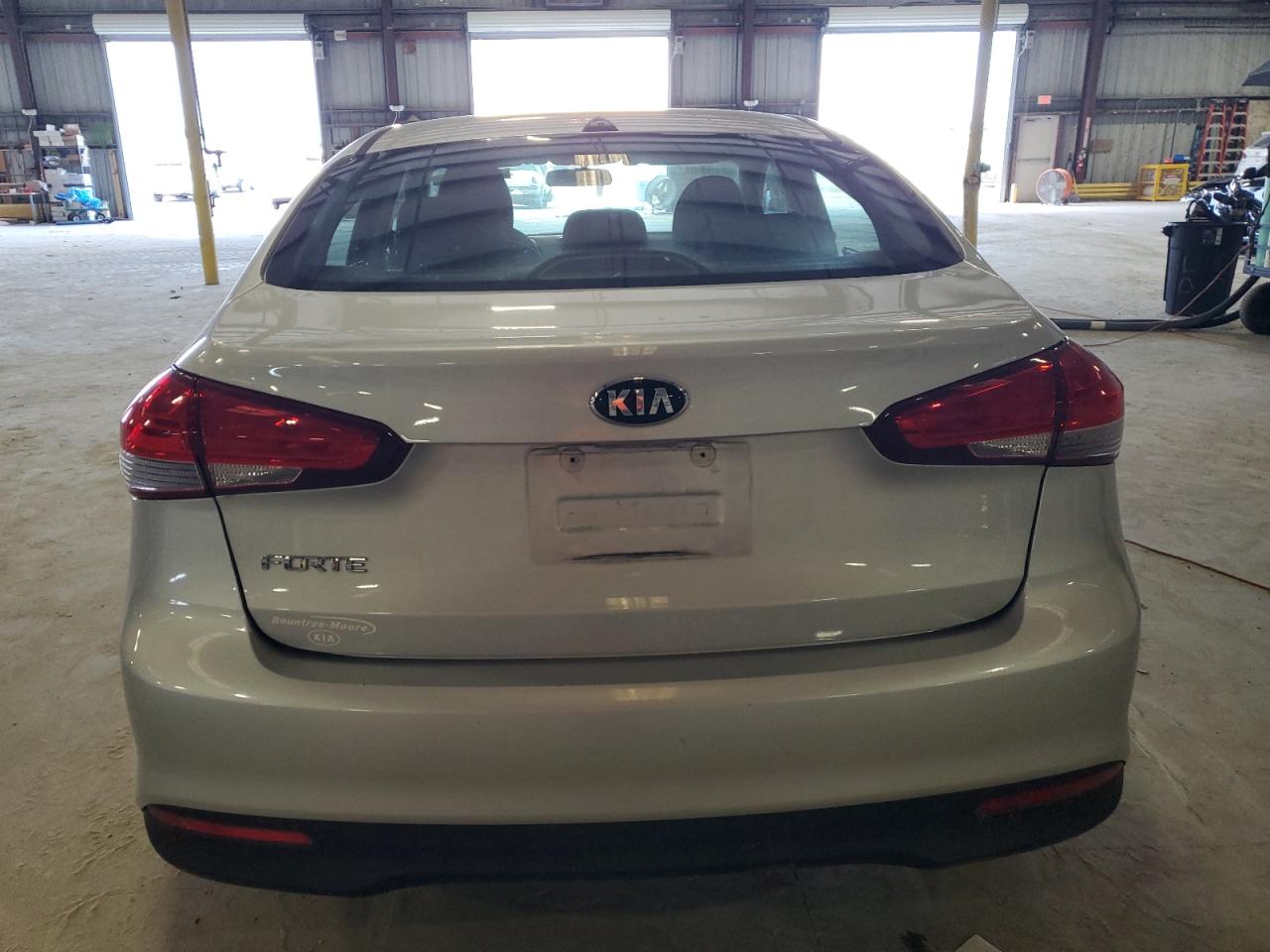 2018 Kia Forte Lx VIN: 3KPFK4A76JE229850 Lot: 65588725