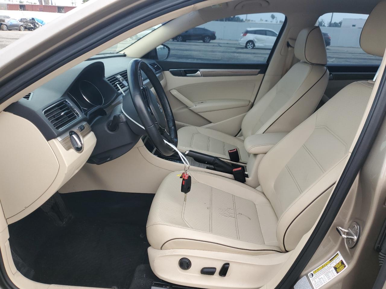2016 Volkswagen Passat Se VIN: 1VWBT7A30GC021003 Lot: 64568045