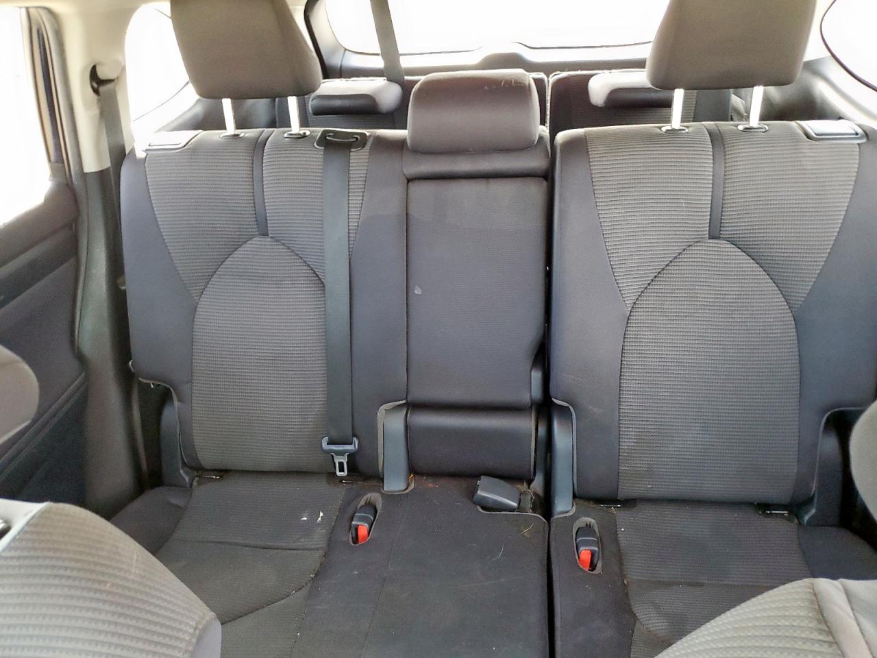 2020 Toyota Highlander L VIN: 5TDZZRAH5LS006206 Lot: 65095245