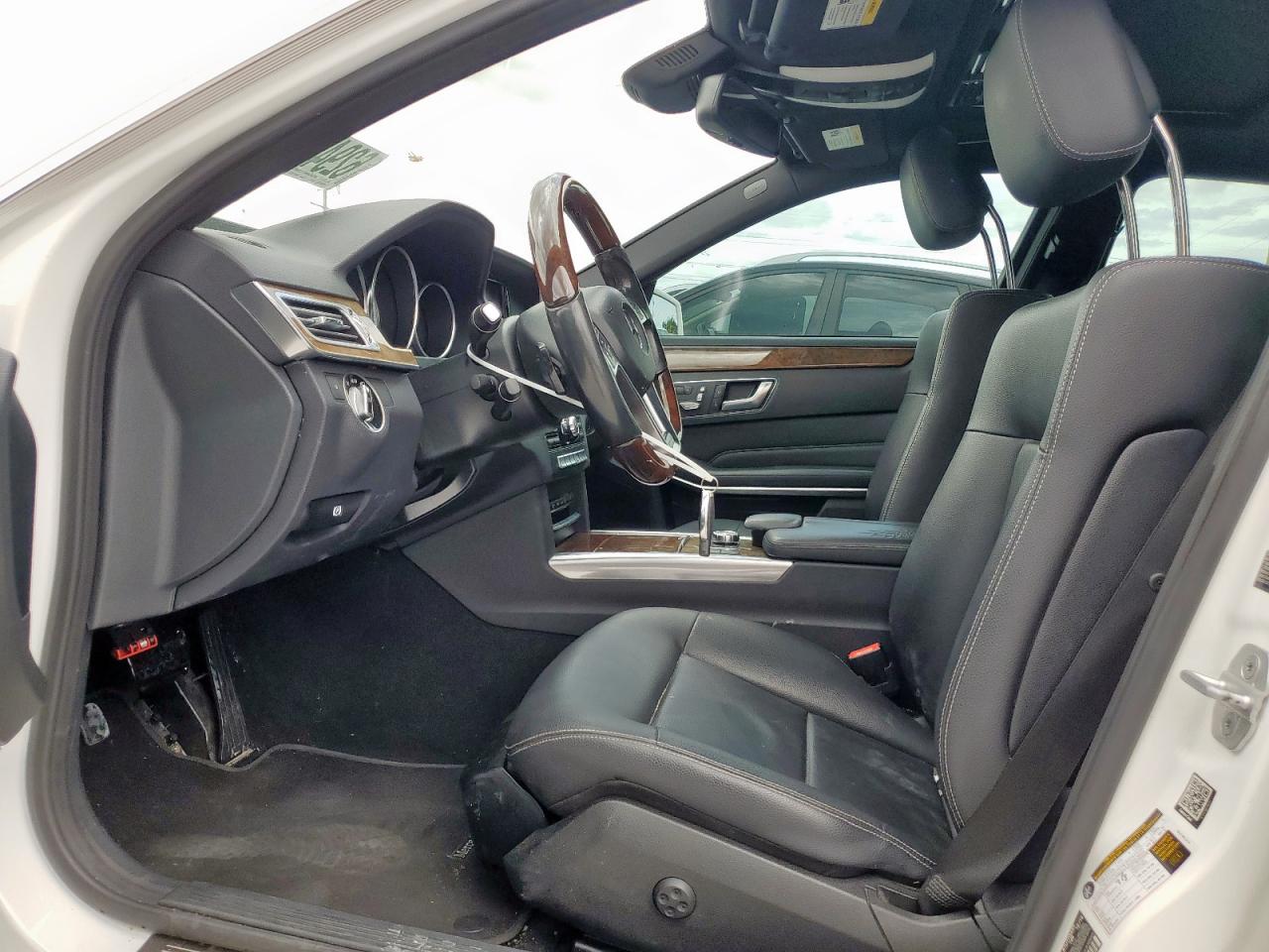 2015 Mercedes-Benz E 350 VIN: WDDHF5KB7FB131880 Lot: 62940835