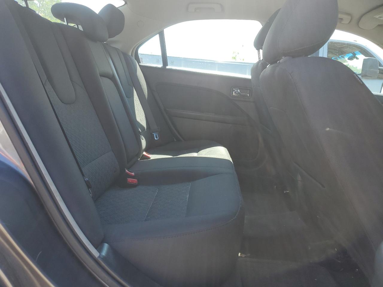 2011 Ford Fusion Se VIN: 3FAHP0HA8BR235959 Lot: 64323965