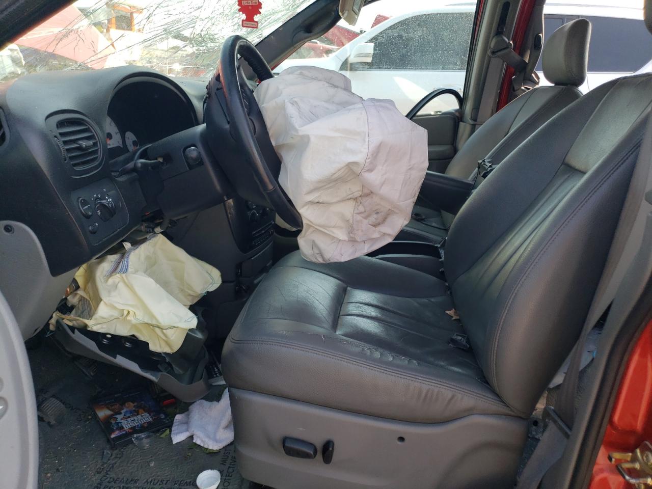 2005 Dodge Grand Caravan Sxt VIN: 2D4GP44L85R122496 Lot: 64395195