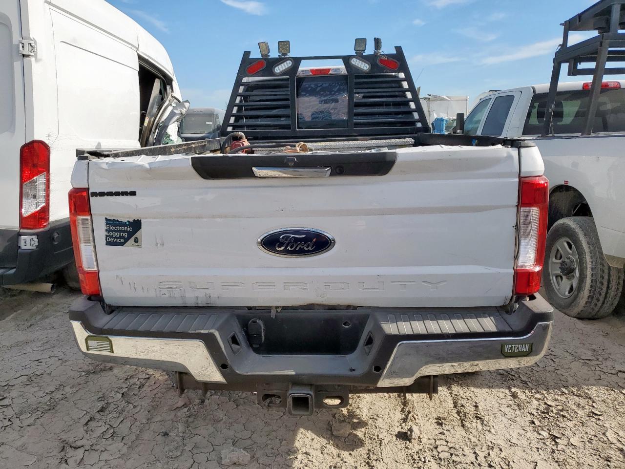2018 Ford F350 Super Duty VIN: 1FT8W3BT4JEC24449 Lot: 65770535