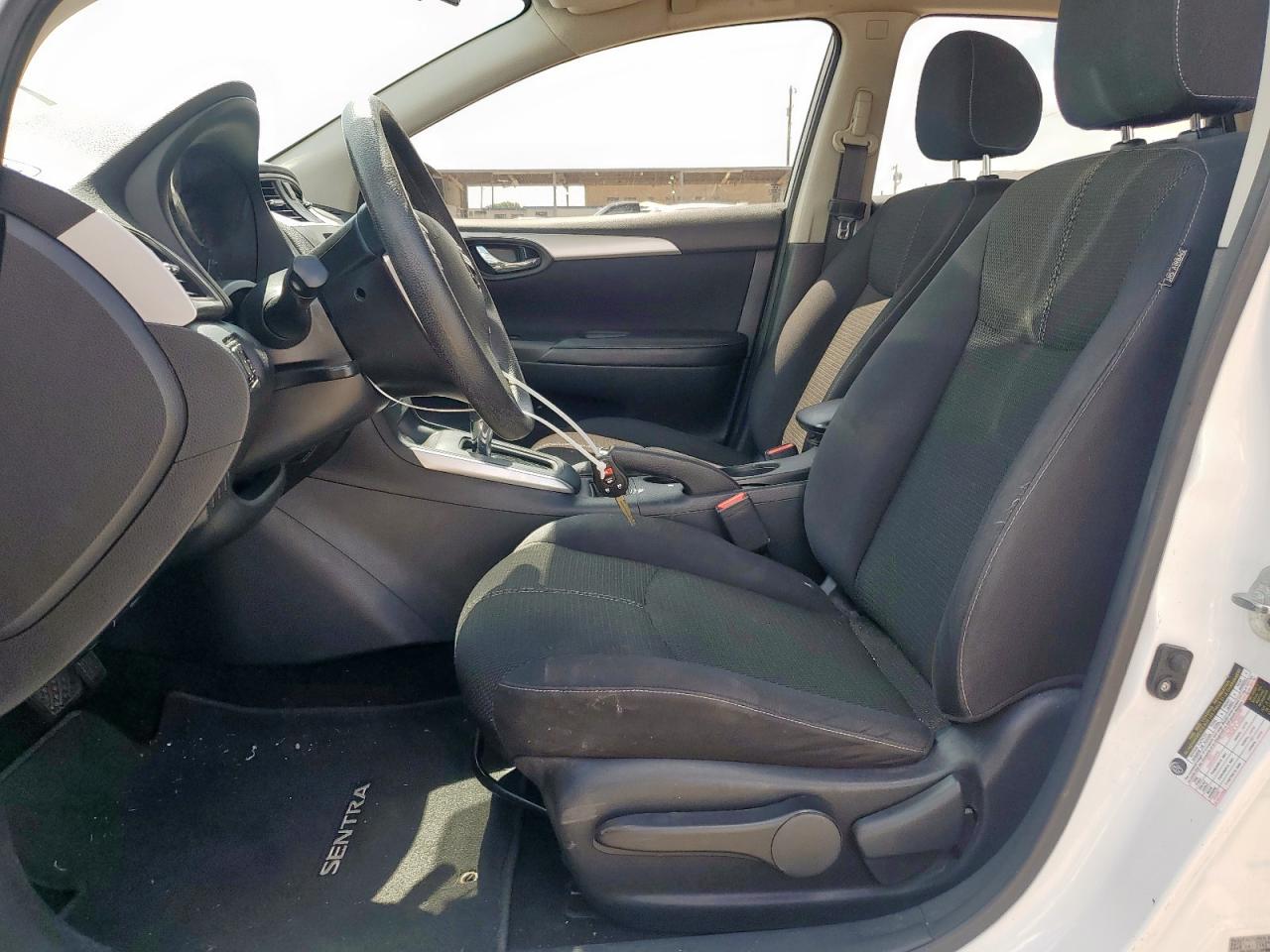 2016 Nissan Sentra S VIN: 3N1AB7AP1GY271820 Lot: 65055295