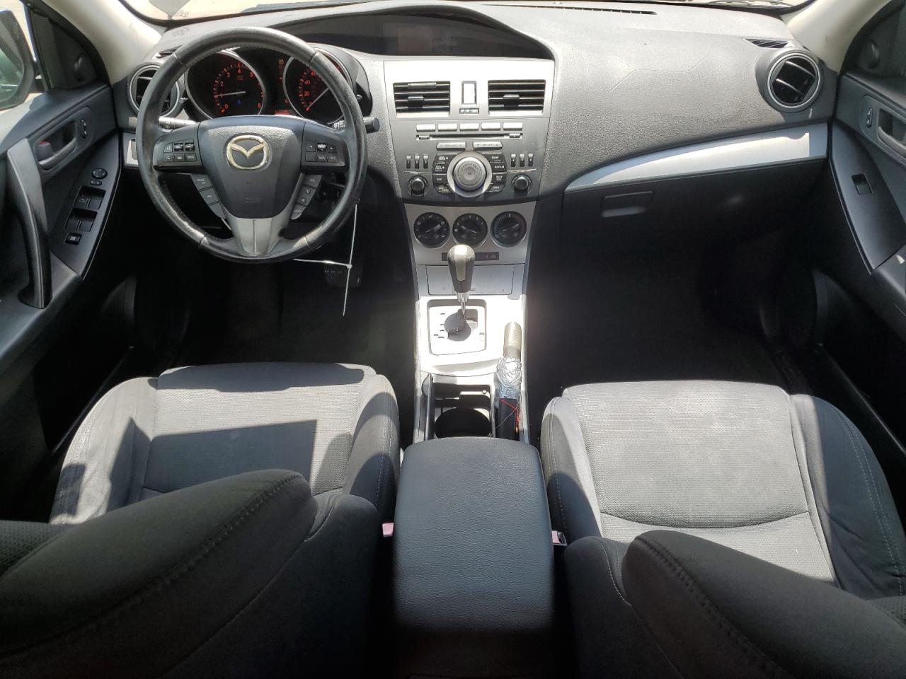 2011 Mazda 3 S VIN: JM1BL1K54B1417195 Lot: 64523595
