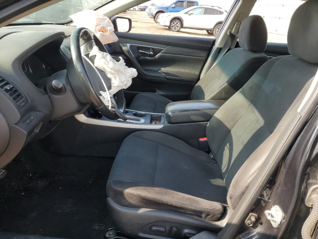 1n4al3ap0fc273834 1N4AL3AP0FC273834 2015 Nissan Altima 2.5