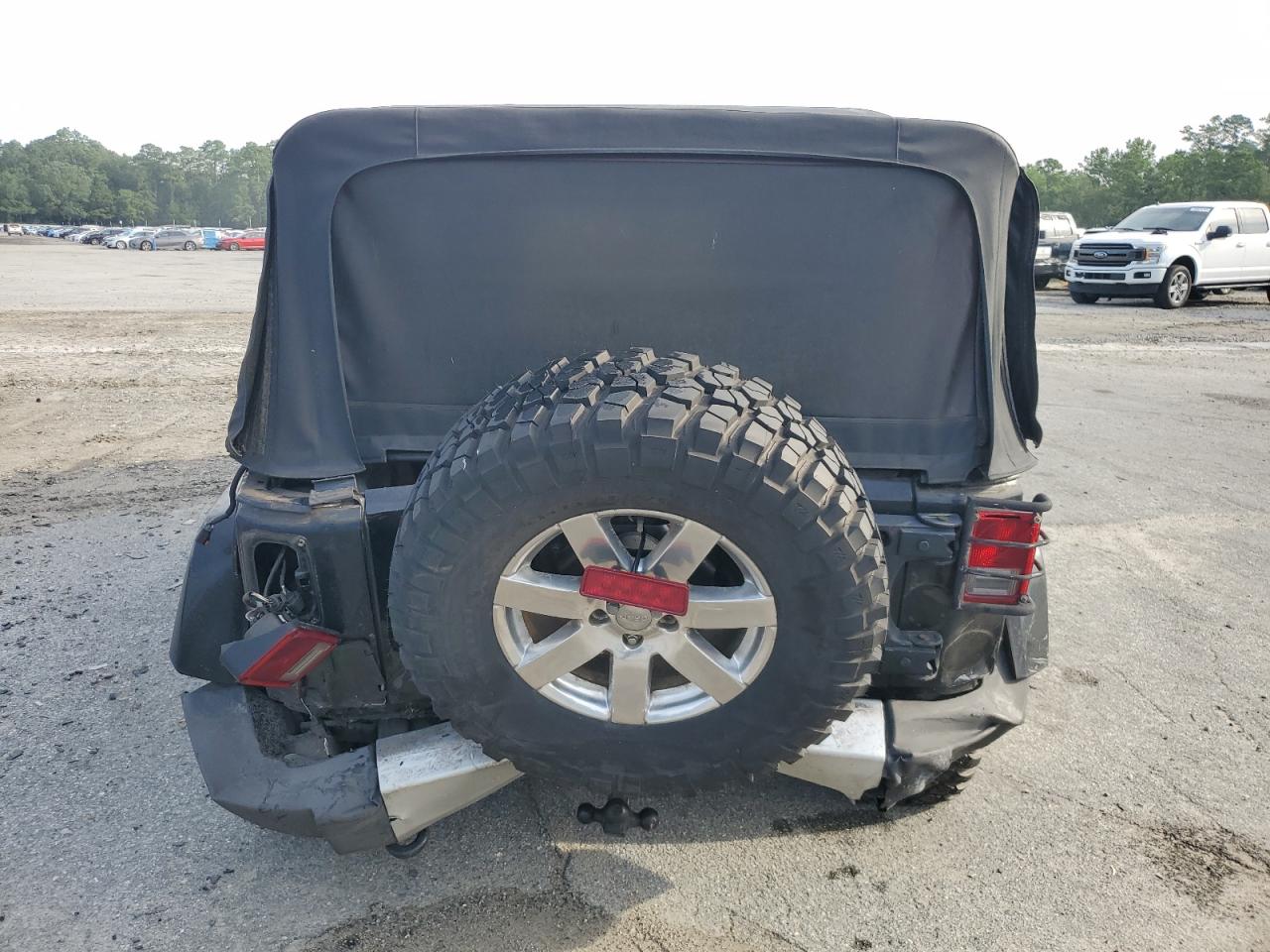 2012 Jeep Wrangler Unlimited Sahara VIN: 1C4HJWEG7CL219713 Lot: 66751325