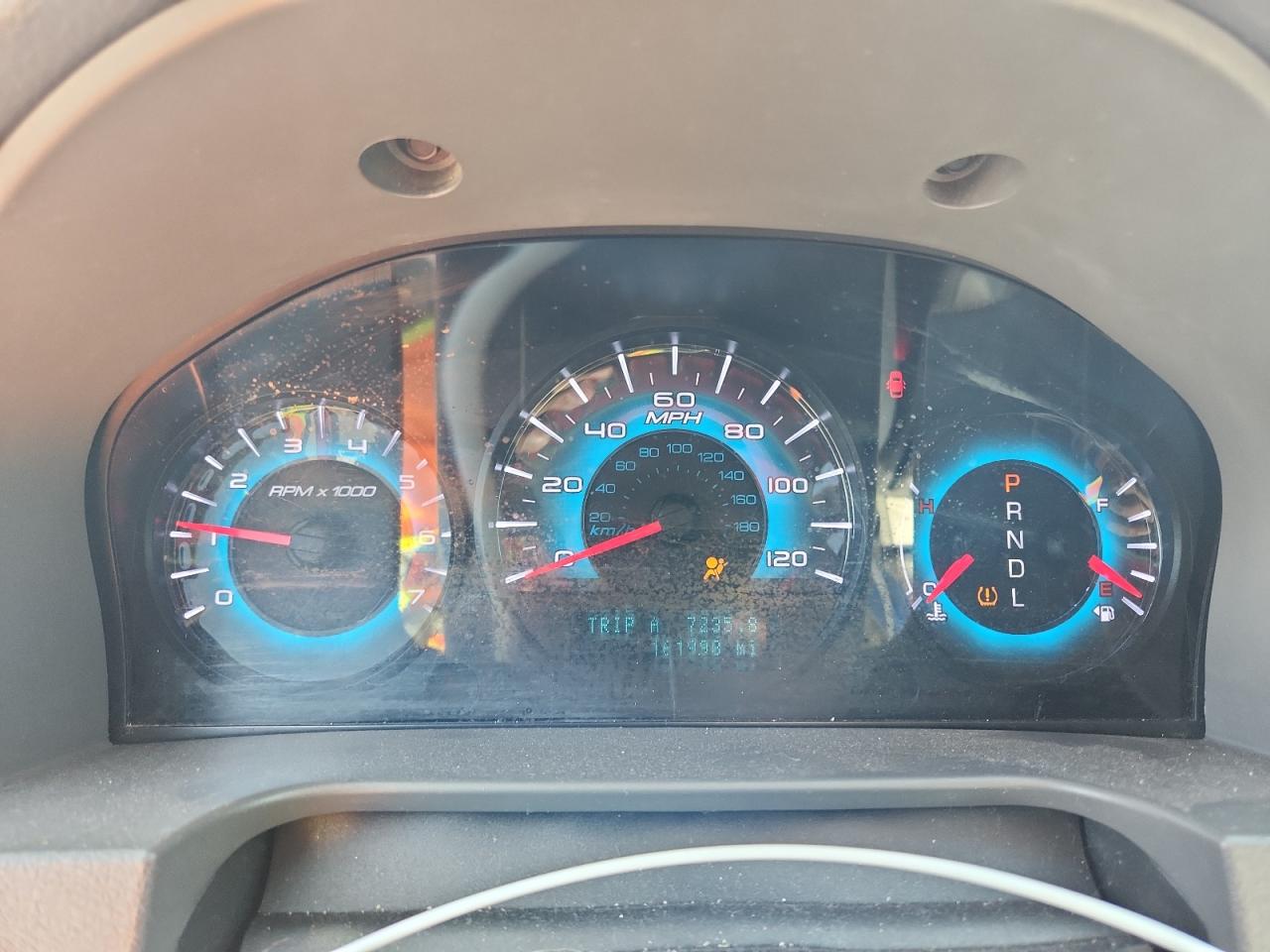 2011 Ford Fusion Se VIN: 3FAHP0HA2BR196477 Lot: 63853585