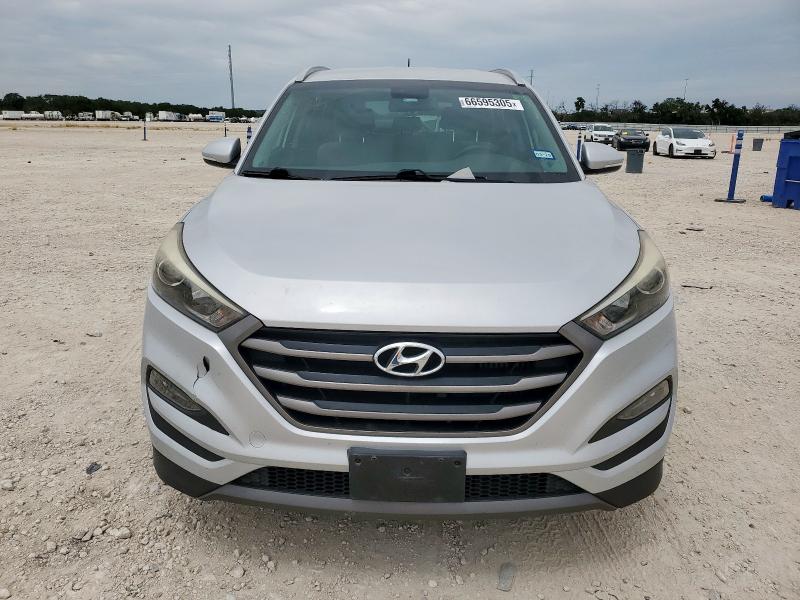 Parquets HYUNDAI TUCSON 2016 Srebrny