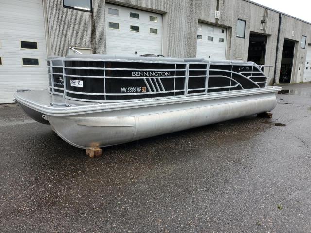 2022 BENNINGTON MARINE PONTOON  