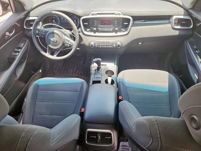  KIA SORENTO 2017 Silver