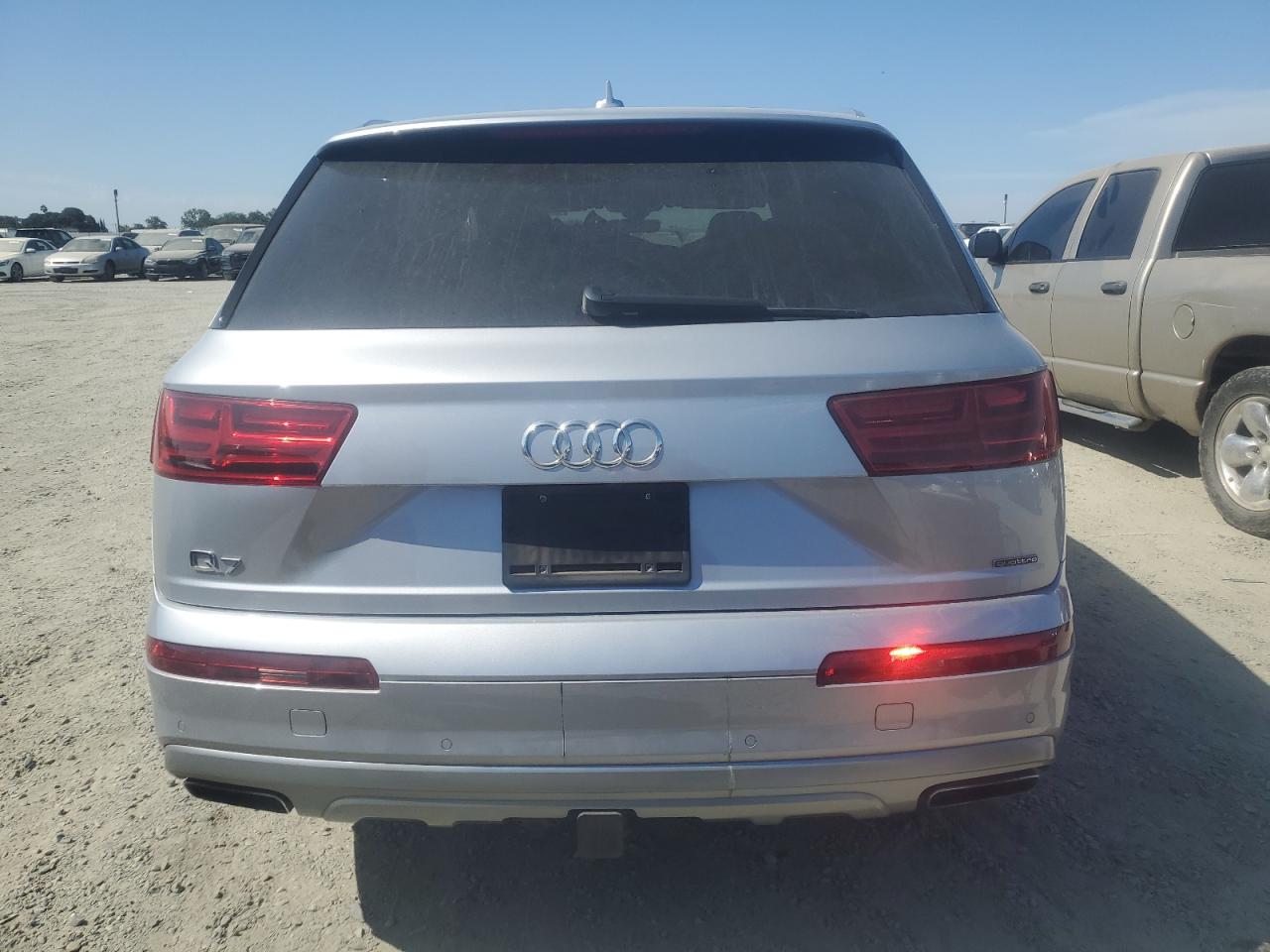 2019 Audi Q7 Premium VIN: WA1AAAF71KD031811 Lot: 62885825