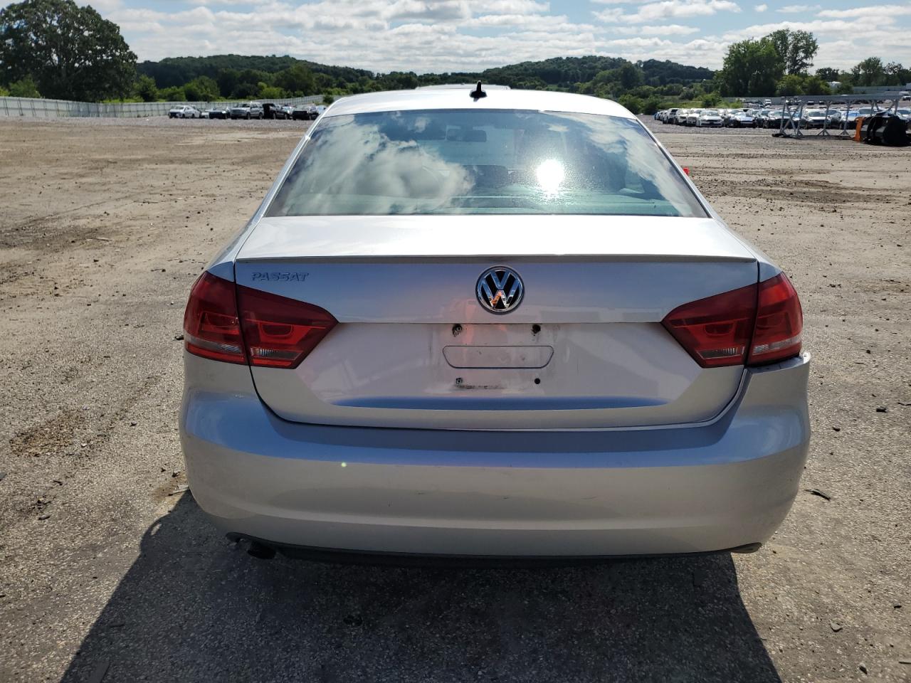 2013 Volkswagen Passat S VIN: 1VWAP7A30DC132727 Lot: 65445405