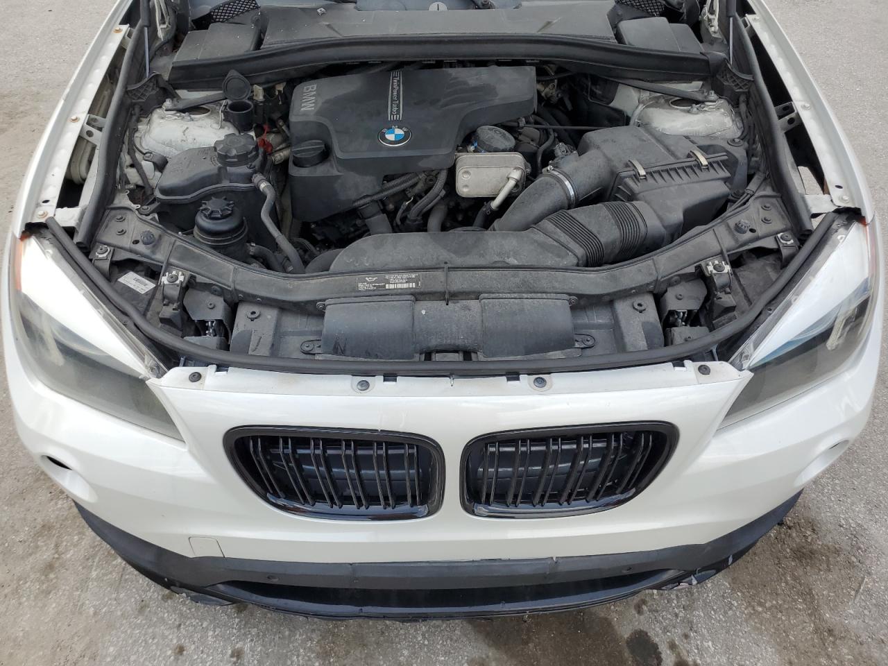 2014 BMW X1 xDrive28I VIN: WBAVL1C54EVY22544 Lot: 64488005