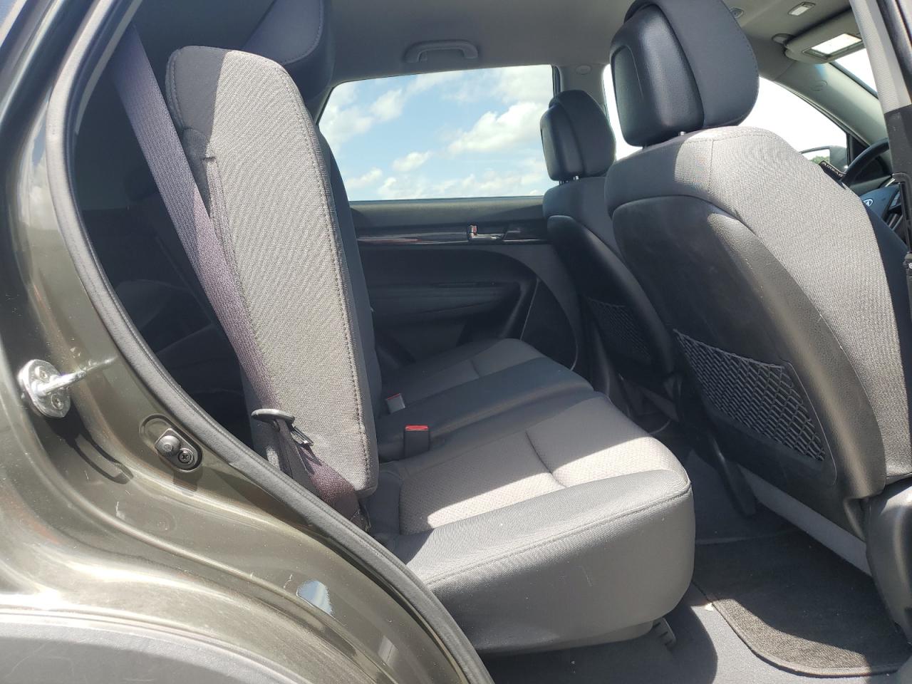 2012 Kia Sorento Base VIN: 5XYKT3A65CG293428 Lot: 65338585