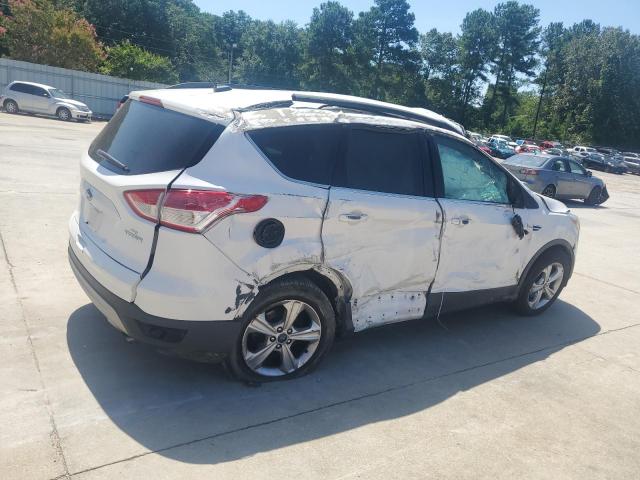 Паркетники FORD ESCAPE 2016 Белы