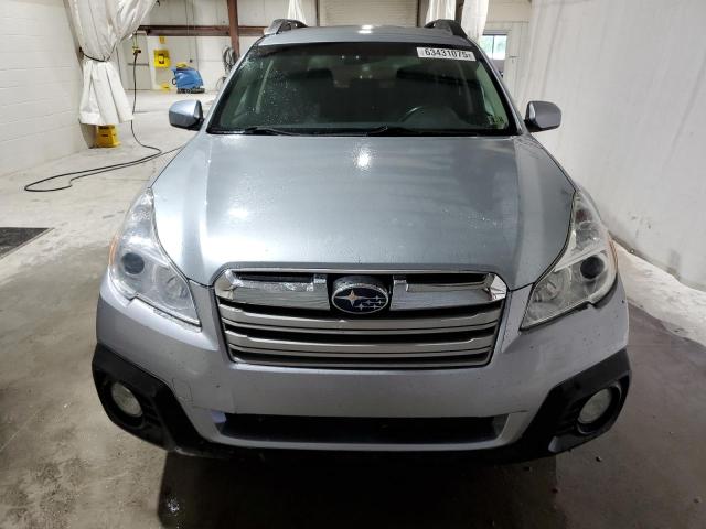  SUBARU OUTBACK 2013 Серебристый