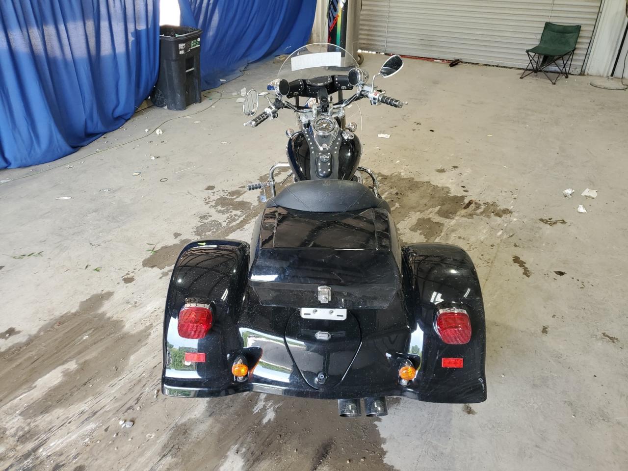 js1vs55a652103055 JS1VS55A652103055 2005 Suzuki C50