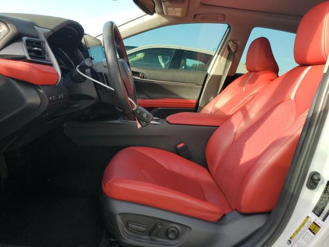  TOYOTA CAMRY 2022 Biały