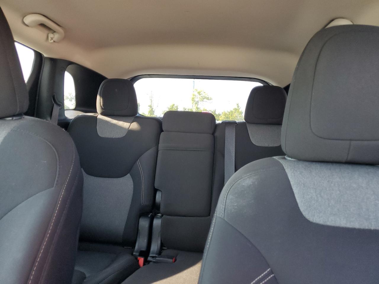 2017 Jeep Cherokee Sport VIN: 1C4PJLAS2HW654794 Lot: 63447965