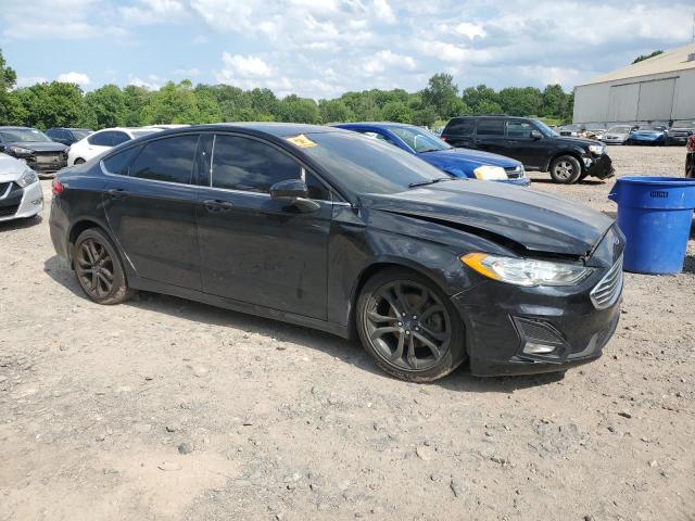  FORD FUSION 2019 Czarny